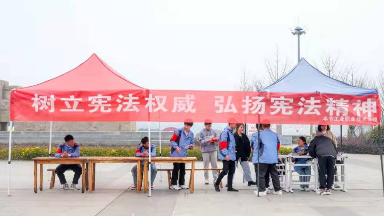 這些優(yōu)秀的育人案例，值得每一位輔導(dǎo)員（班主任）學(xué)習(xí)！