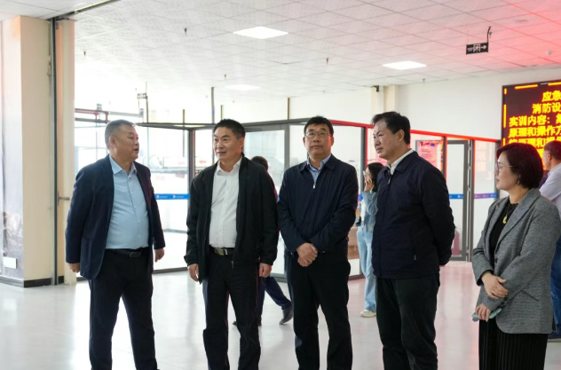 廣州鐵路職業(yè)技術學院、廣州機電技師學院到我院調研交流
